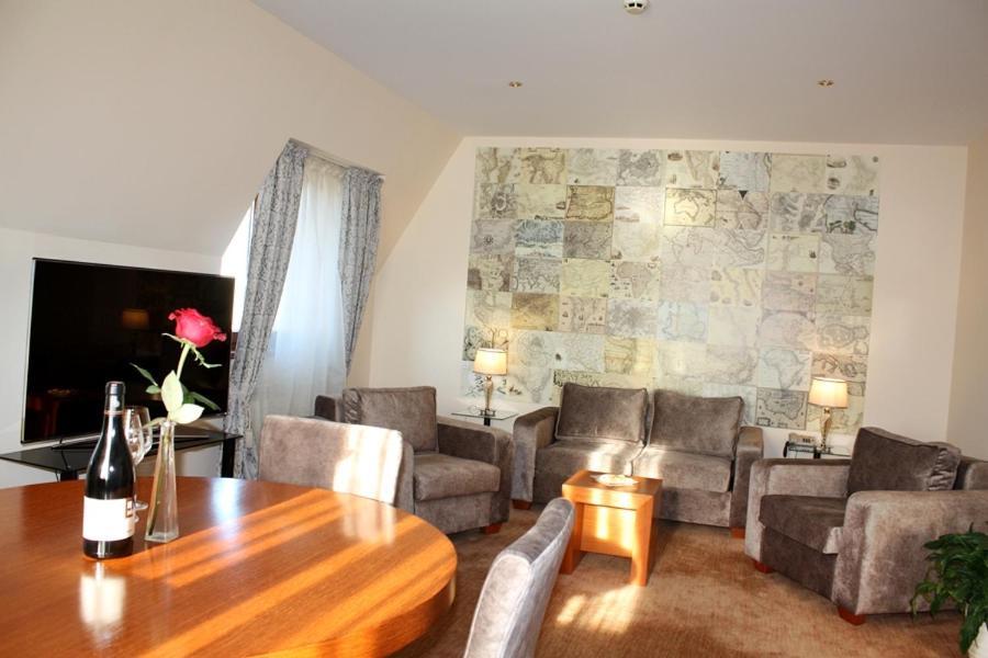 Hotel Park Central Sliven Extérieur photo