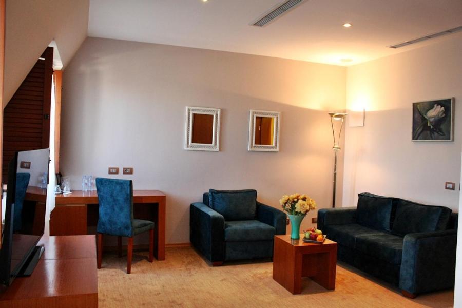 Hotel Park Central Sliven Extérieur photo
